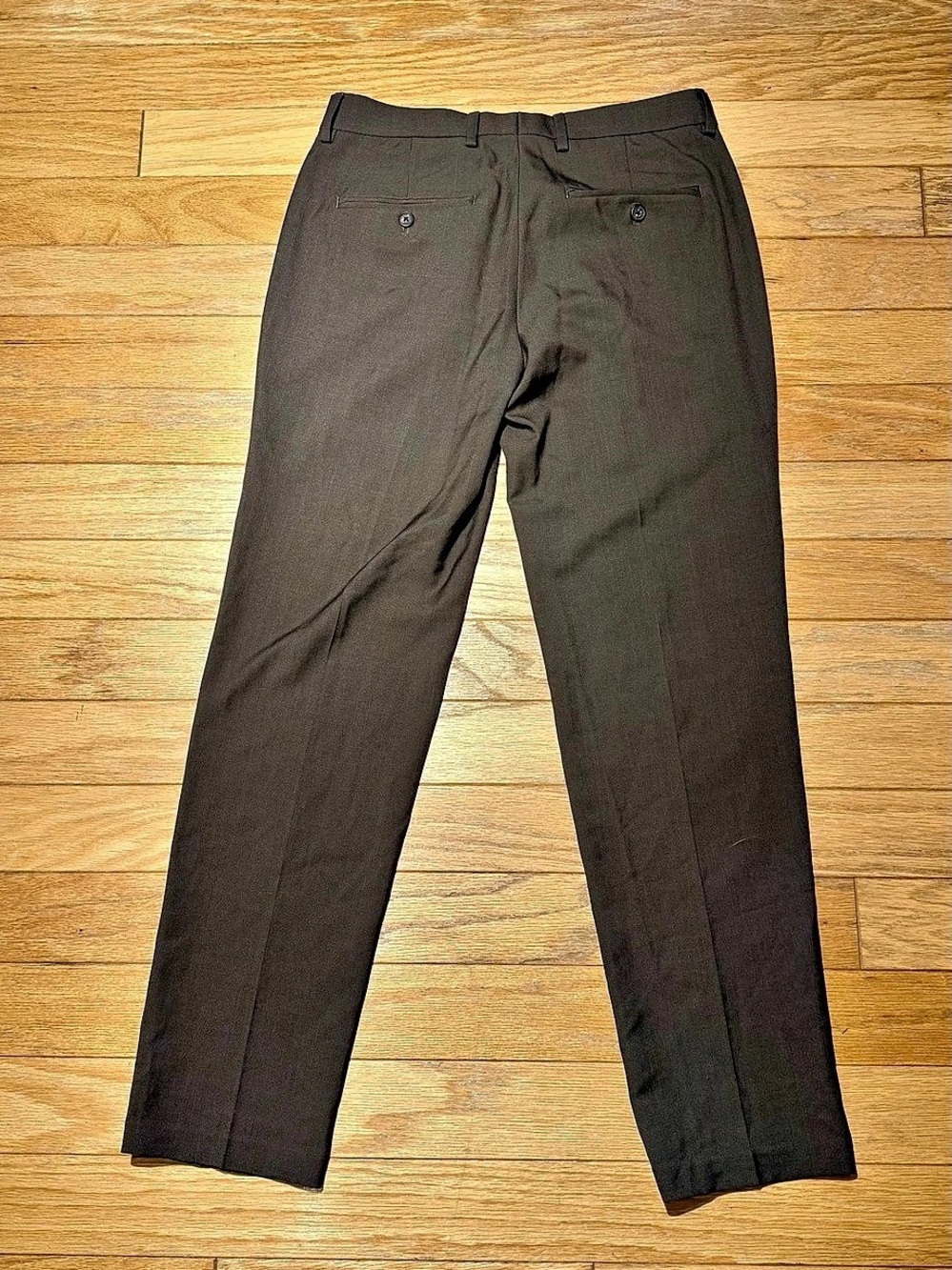 Haggar Premium Comfort Slim Fit Men's Brown Pants Waist 30 x 30 Like New